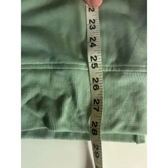 We Wander Shirt Womens Large Luxe Loop Side Split UPF 40 Soft Green Soft Modal - Picture 5 of 9